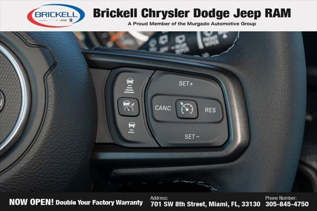 Photo of 2025 Black Clearcoat Jeep Wrangler