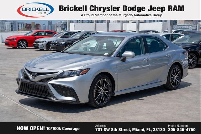 Photo of 2022 Celestial Silver Metallic Toyota Camry