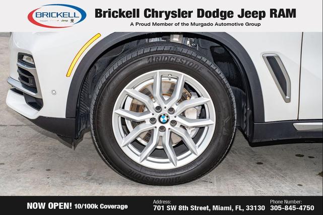 Photo of 2021 Mineral White Metallic BMW X5