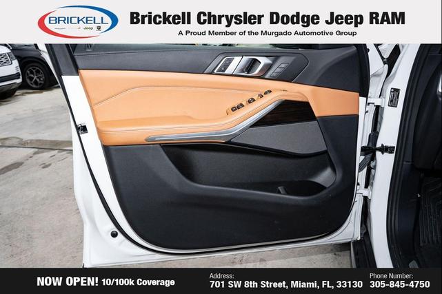 Photo of 2021 Mineral White Metallic BMW X5