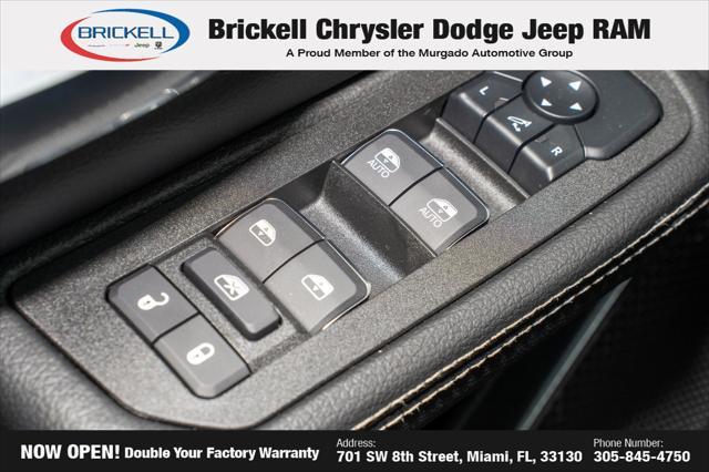 Photo of 2026 Diamond Black Crystal Pearlcoat RAM 1500