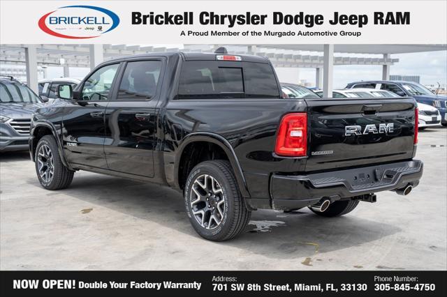 Photo of 2026 Diamond Black Crystal Pearlcoat RAM 1500