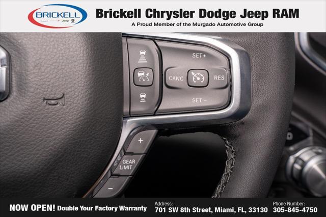 Photo of 2026 Diamond Black Crystal Pearlcoat RAM 1500