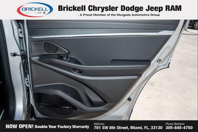 Photo of 2025 Silver Zynith Clearcoat Jeep Wagoneer S