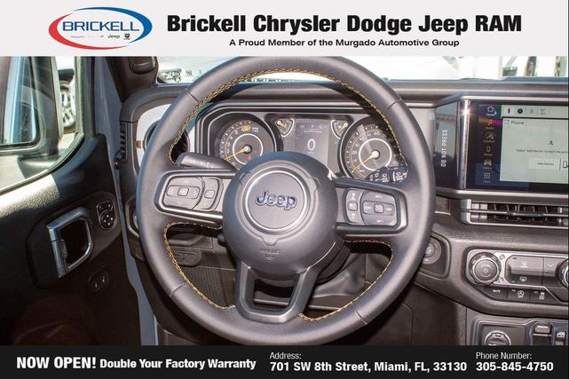 Photo of 2025 Anvil Clearcoat Jeep Wrangler
