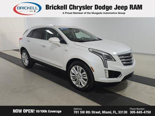 Photo of 2019 Crystal White Tricoat Cadillac XT5