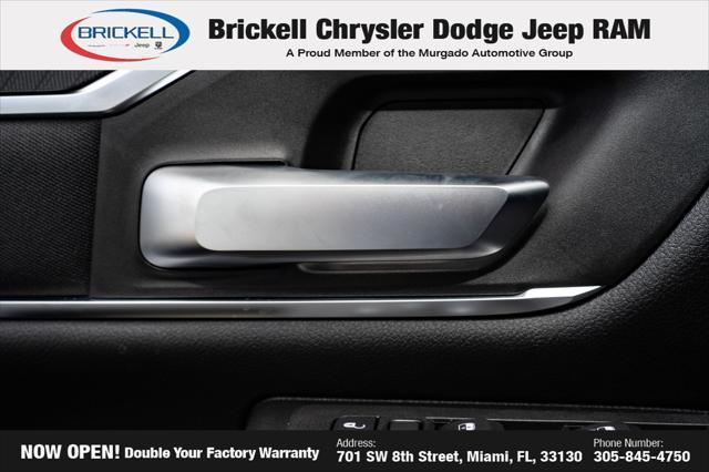 Photo of 2025 Bright White Clearcoat RAM 1500