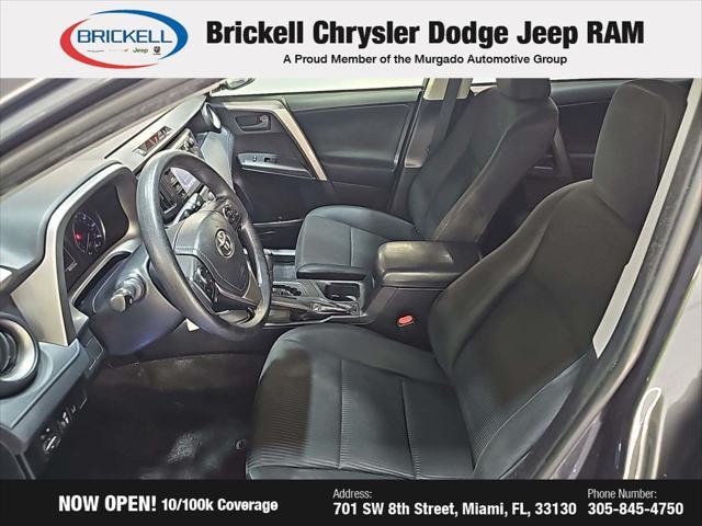 Photo of 2018 Magnetic Gray Metallic Toyota RAV4
