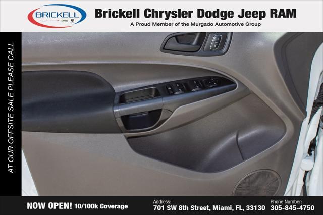 Photo of 2022 FROZEN WHITE METALLIC Ford Transit Connect
