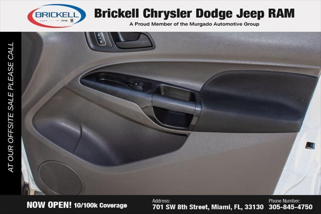 Photo of 2022 FROZEN WHITE METALLIC Ford Transit Connect