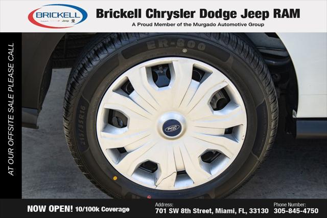 Photo of 2022 FROZEN WHITE METALLIC Ford Transit Connect