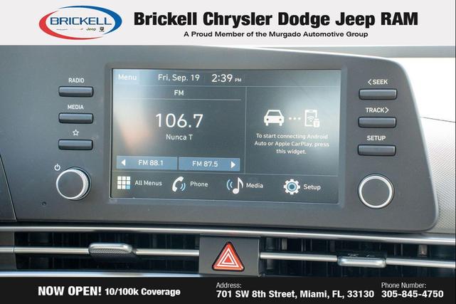 Photo of 2025 Amazon Gray Hyundai ELANTRA