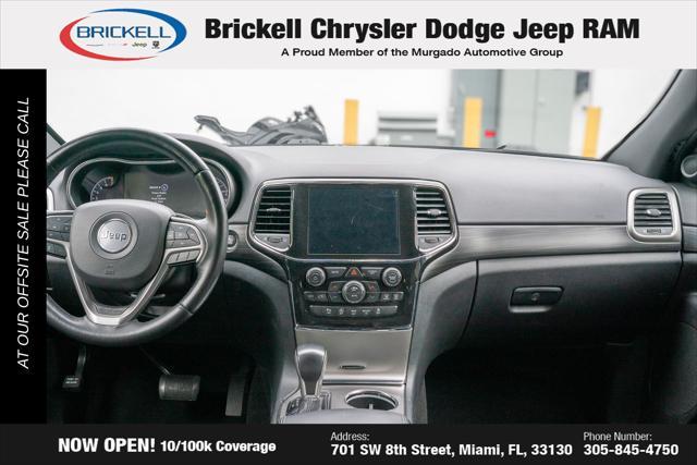 Photo of 2022 Bright White Clearcoat Jeep Grand Cherokee