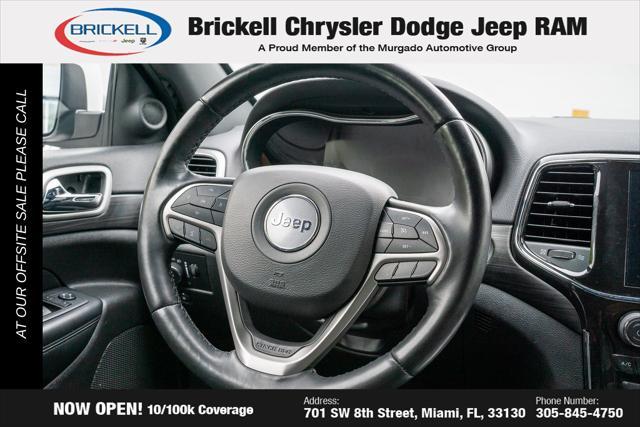 Photo of 2022 Bright White Clearcoat Jeep Grand Cherokee