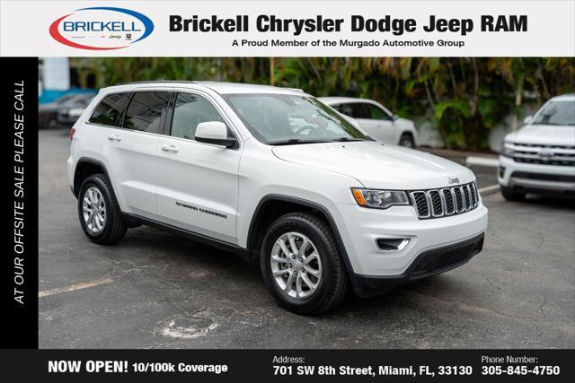 Photo of 2022 Bright White Clearcoat Jeep Grand Cherokee