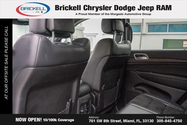 Photo of 2022 Bright White Clearcoat Jeep Grand Cherokee