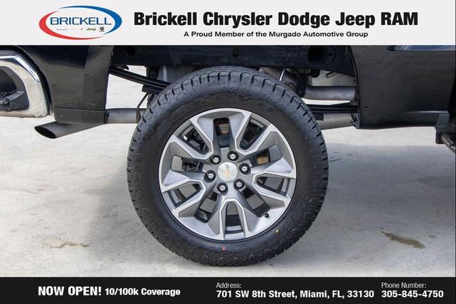 Photo of 2020 Black Chevrolet Silverado 1500
