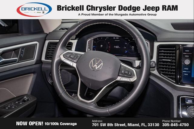 Photo of 2022 Deep Black Volkswagen Atlas