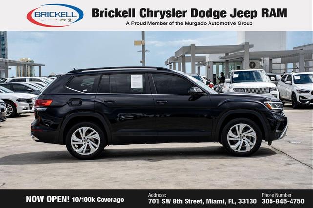 Photo of 2022 Deep Black Volkswagen Atlas