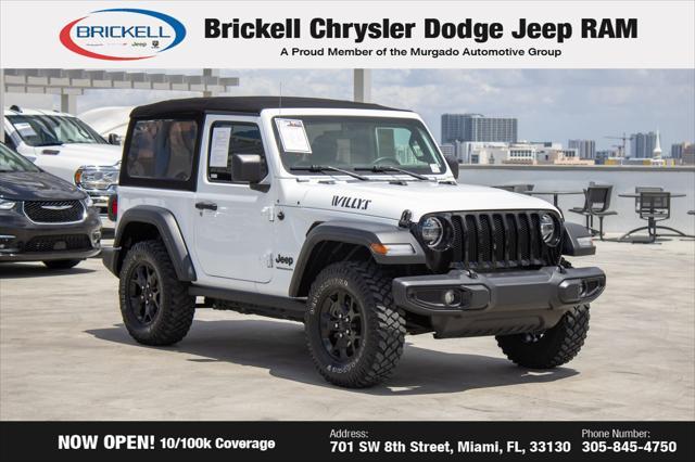 Photo of 2021 Bright White Clearcoat Jeep Wrangler