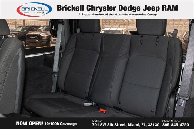 Photo of 2021 Bright White Clearcoat Jeep Wrangler
