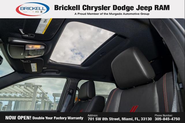 Photo of 2025 Vapor Gray Dodge Durango