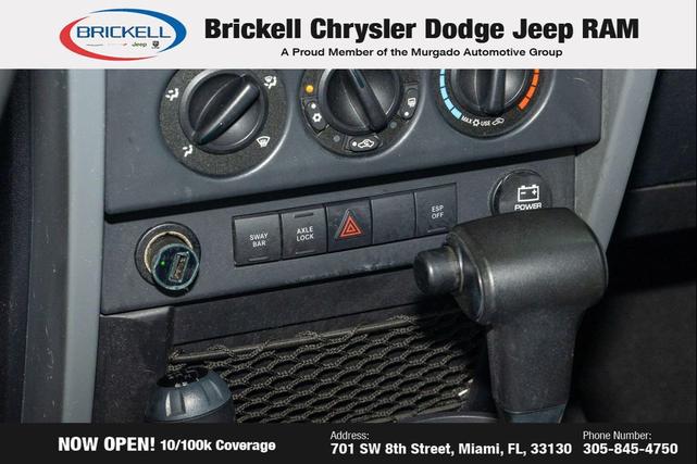 Photo of 2009 Black Clearcoat Jeep Wrangler Unlimited