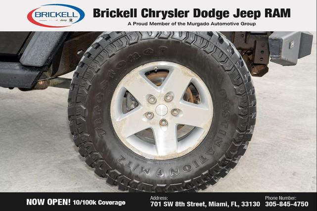 Photo of 2009 Black Clearcoat Jeep Wrangler Unlimited