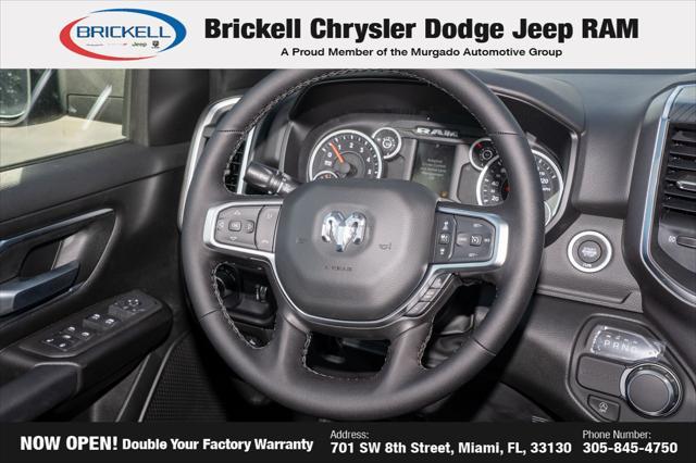 Photo of 2025 Diamond Black Crystal Pearlcoat RAM 1500