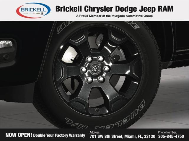 Photo of 2025 Diamond Black Crystal Pearlcoat RAM 1500