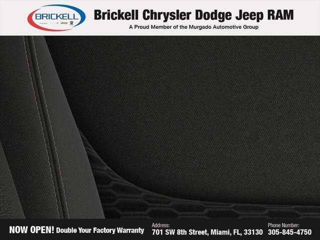 Photo of 2025 Diamond Black Crystal Pearlcoat RAM 1500