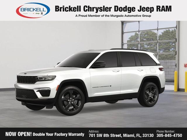 Photo of 2025 Bright White Clearcoat Jeep Grand Cherokee