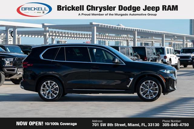 Photo of 2024 White BMW X5 PHEV