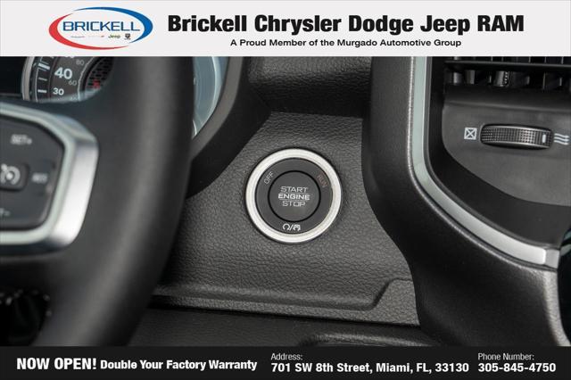 Photo of 2025 Bright White Clearcoat RAM 1500