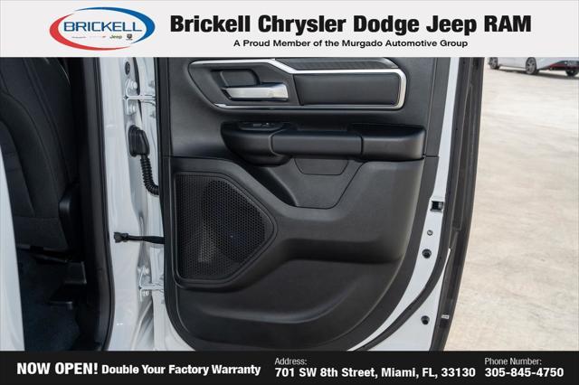 Photo of 2025 Bright White Clearcoat RAM 1500