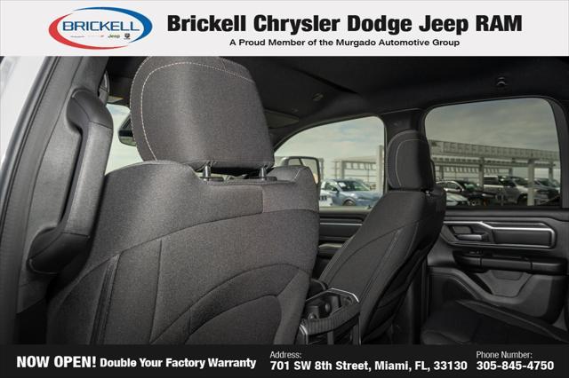 Photo of 2025 Bright White Clearcoat RAM 1500