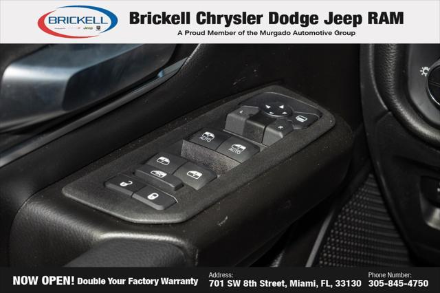 Photo of 2025 Bright White Clearcoat RAM 1500