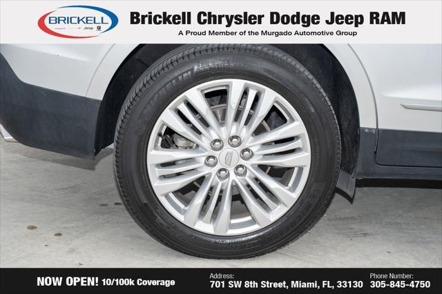 Photo of 2019 Radiant Silver Metallic Cadillac XT5