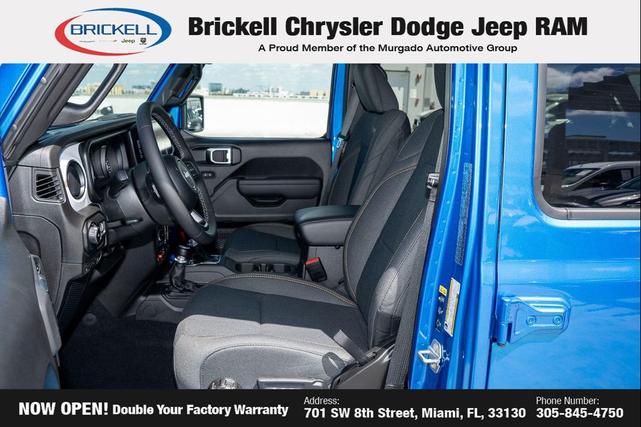 Photo of 2025 Hydro Blue Pearlcoat Jeep Wrangler