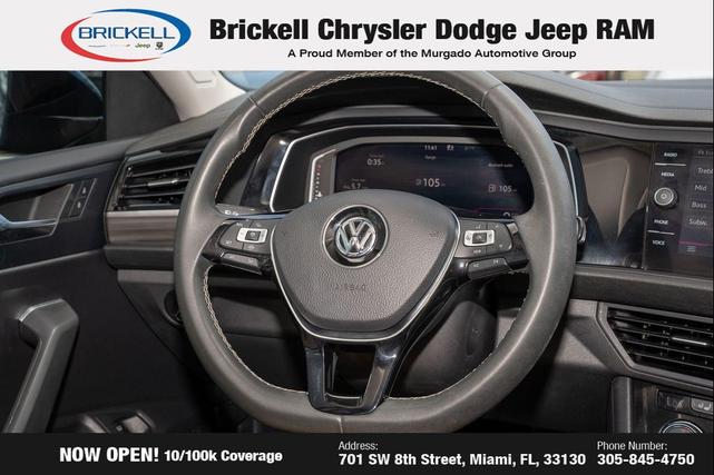 Photo of 2021 Deep Black Pearl Volkswagen Jetta