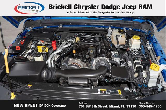 Photo of 2022 Hydro Blue Pearlcoat Jeep Gladiator