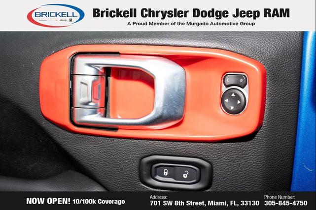 Photo of 2022 Hydro Blue Pearlcoat Jeep Gladiator