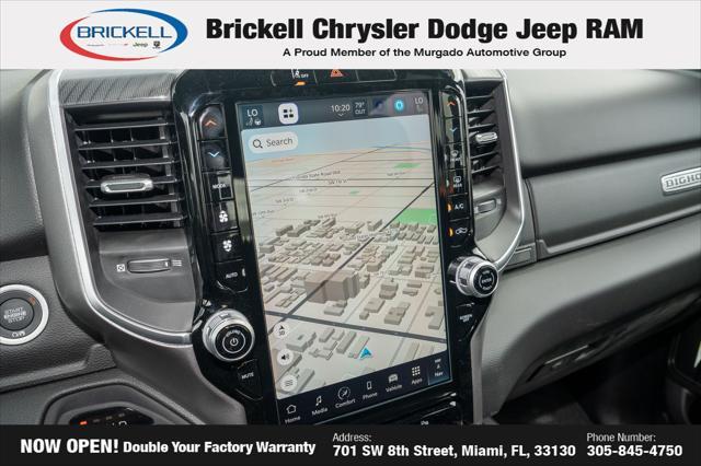 Photo of 2025 Diamond Black Crystal Pearlcoat RAM 1500