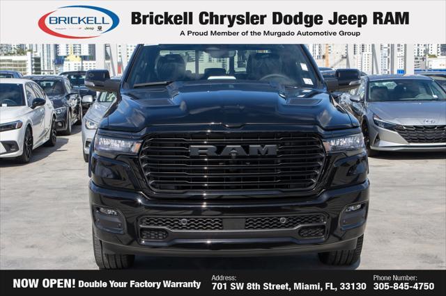 Photo of 2026 Diamond Black Crystal Pearlcoat RAM 1500