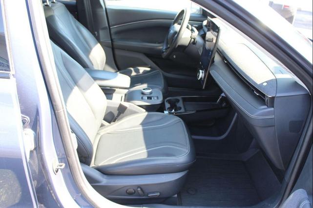 Photo of 2021 Blue Metallic Ford Mustang Mach-E