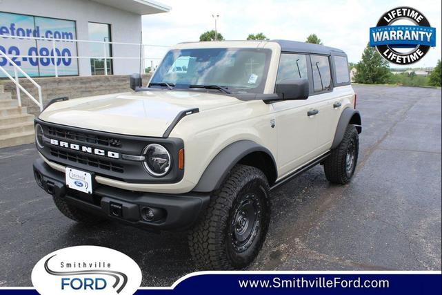 Photo of 2025 Desert Sand Ford Bronco