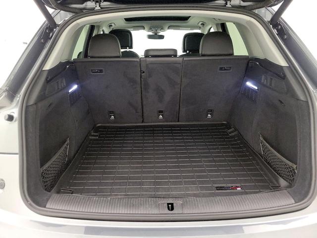 Photo of 2020 Gray Audi Q5