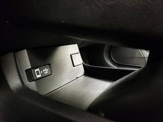 Photo of 2021 Gray Honda Civic