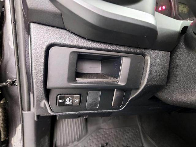 Photo of 2017 Gray Toyota Tacoma