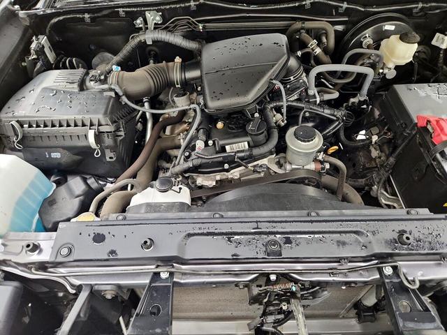 Photo of 2017 Gray Toyota Tacoma